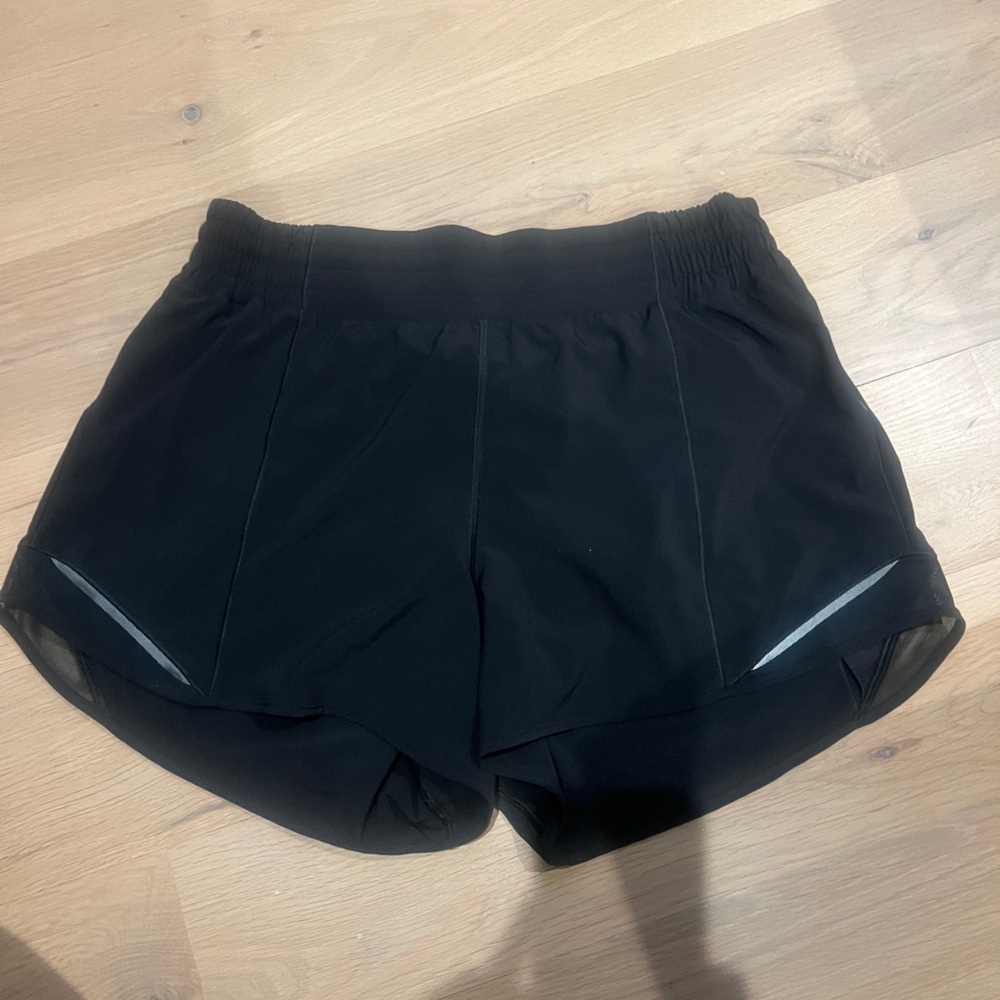 Hotty Hot High Rise Short 4"